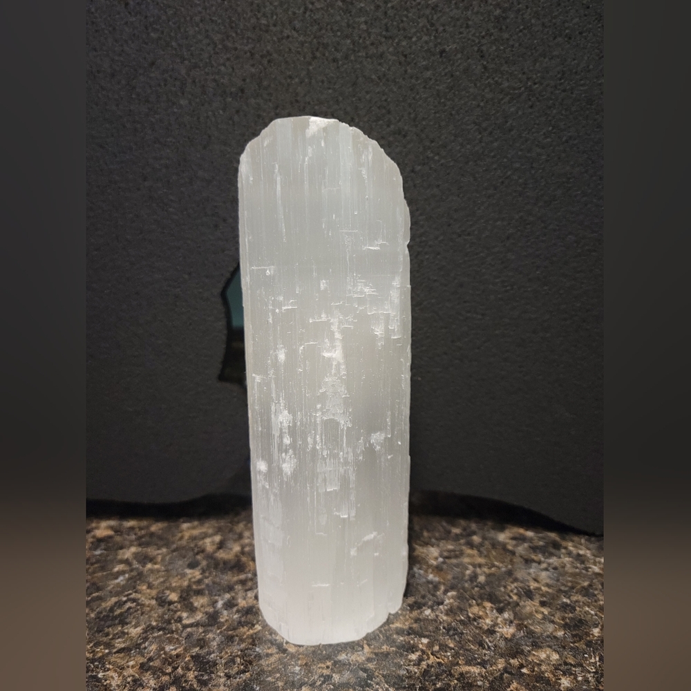Selenite stand - Picture 3 of 8
